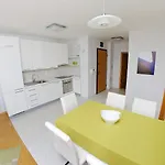 Lila Apartmán *