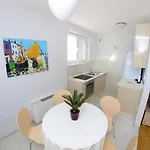 Apartment Lila *